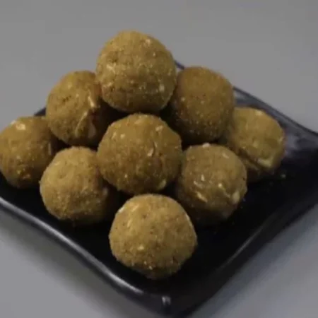 मूग लाडू